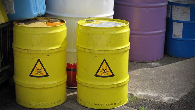 GMINY NIE MAJĄ PIENIĘDZY NA USUWANIE ODPADÓW NIEBEZPIECZNYCH