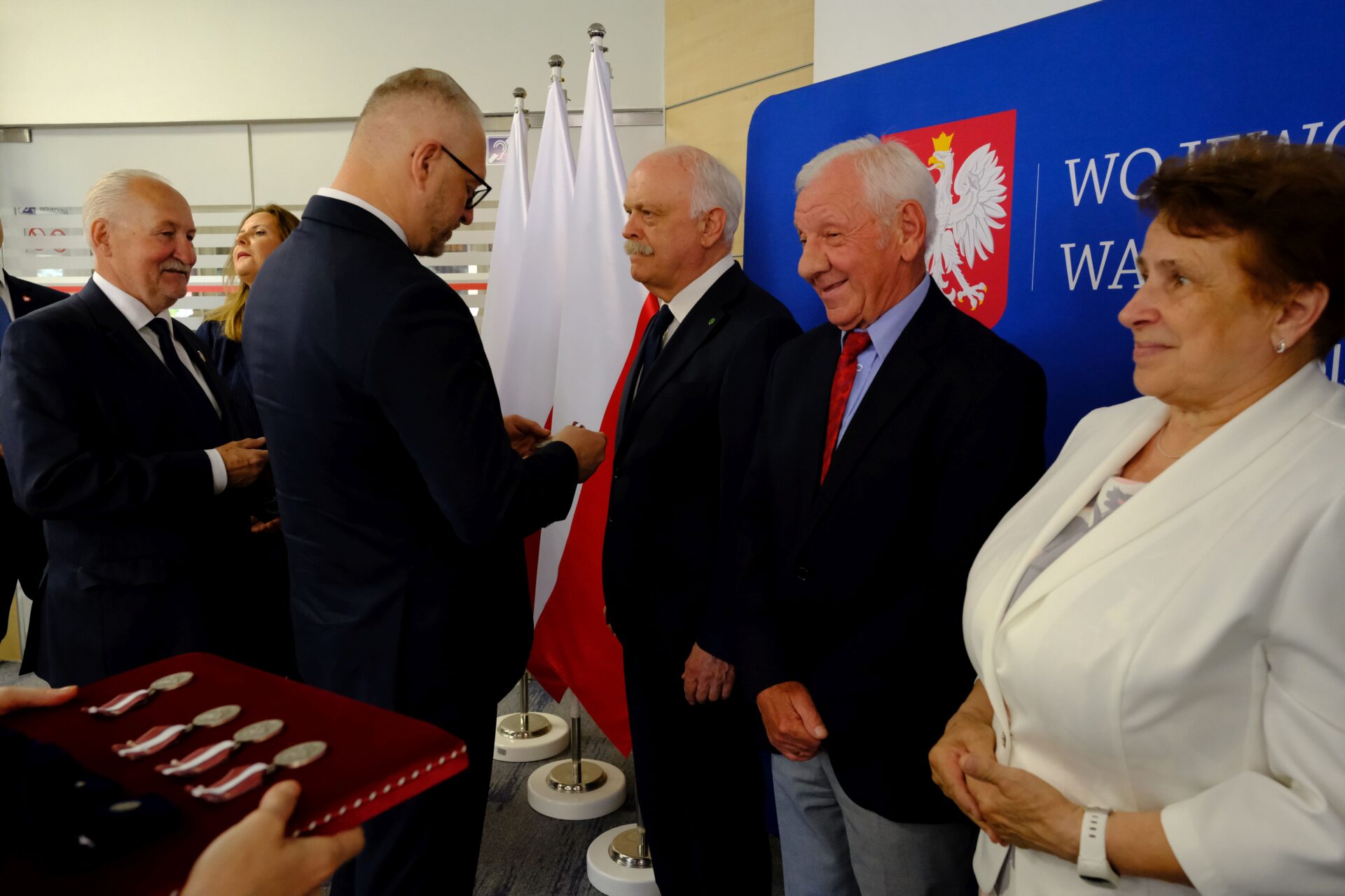 KRZYSZTOF HEĆMAN WYRÓŻNIONY PRZEZ WOJEWODĘ
